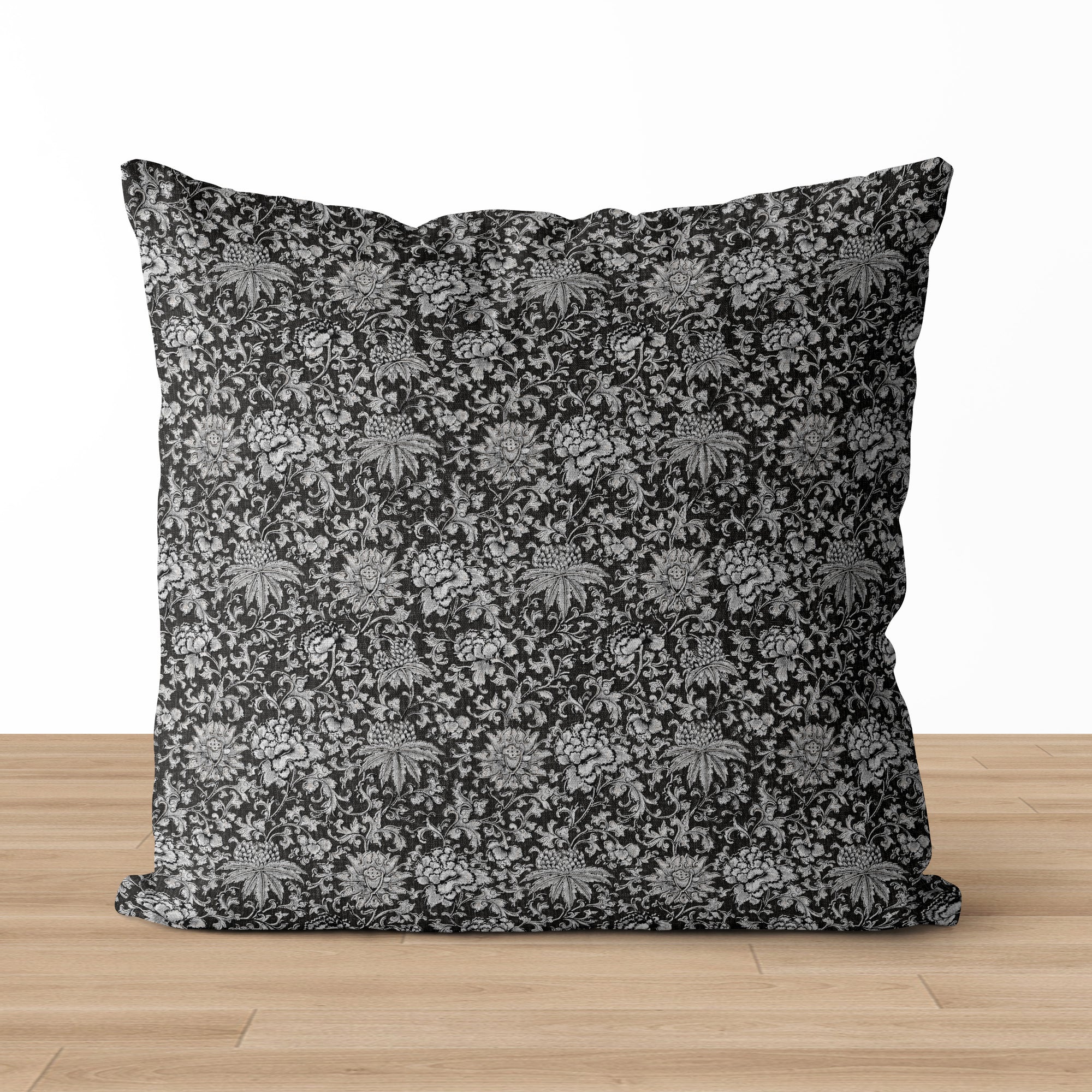 Luna | Vintage Floral Pillow Cover