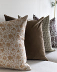 Eleanor | Vintage Floral Pillow Cover